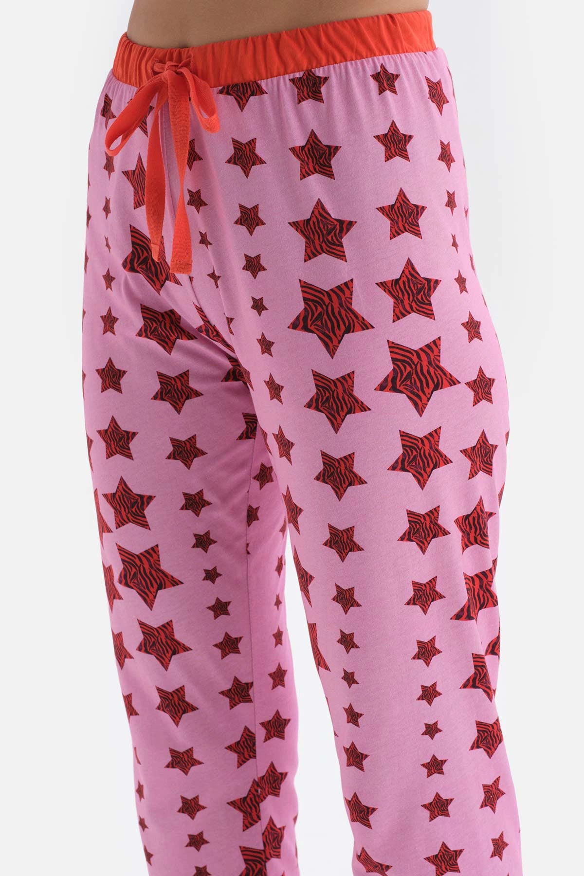 Nar Çiçeği Desenli Gömlek Yaka Pamuklu Pijama Takımı