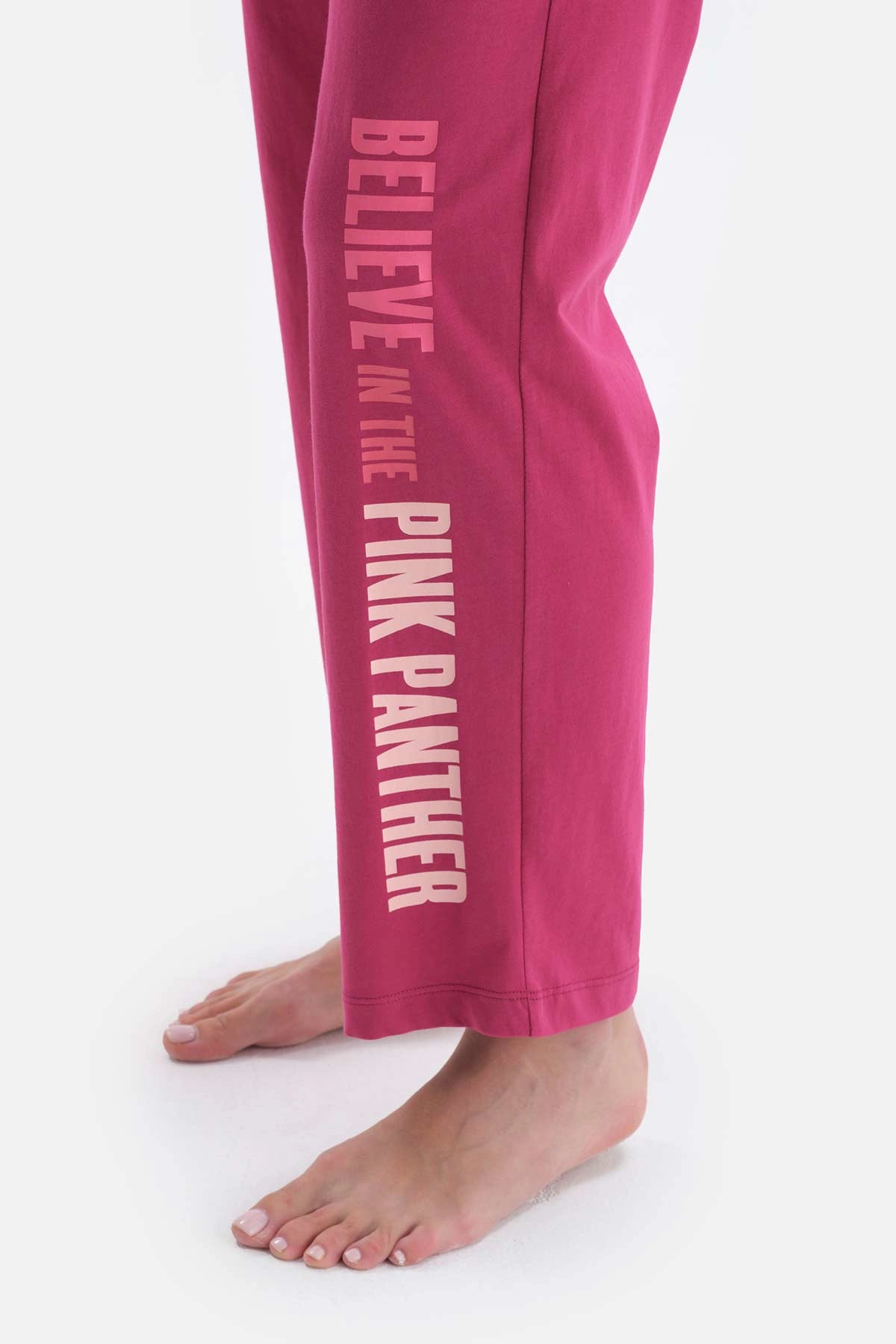 Vişne Çürüğü Çürüğü Panter Lisanslı Pamuklu Pijama Takımı