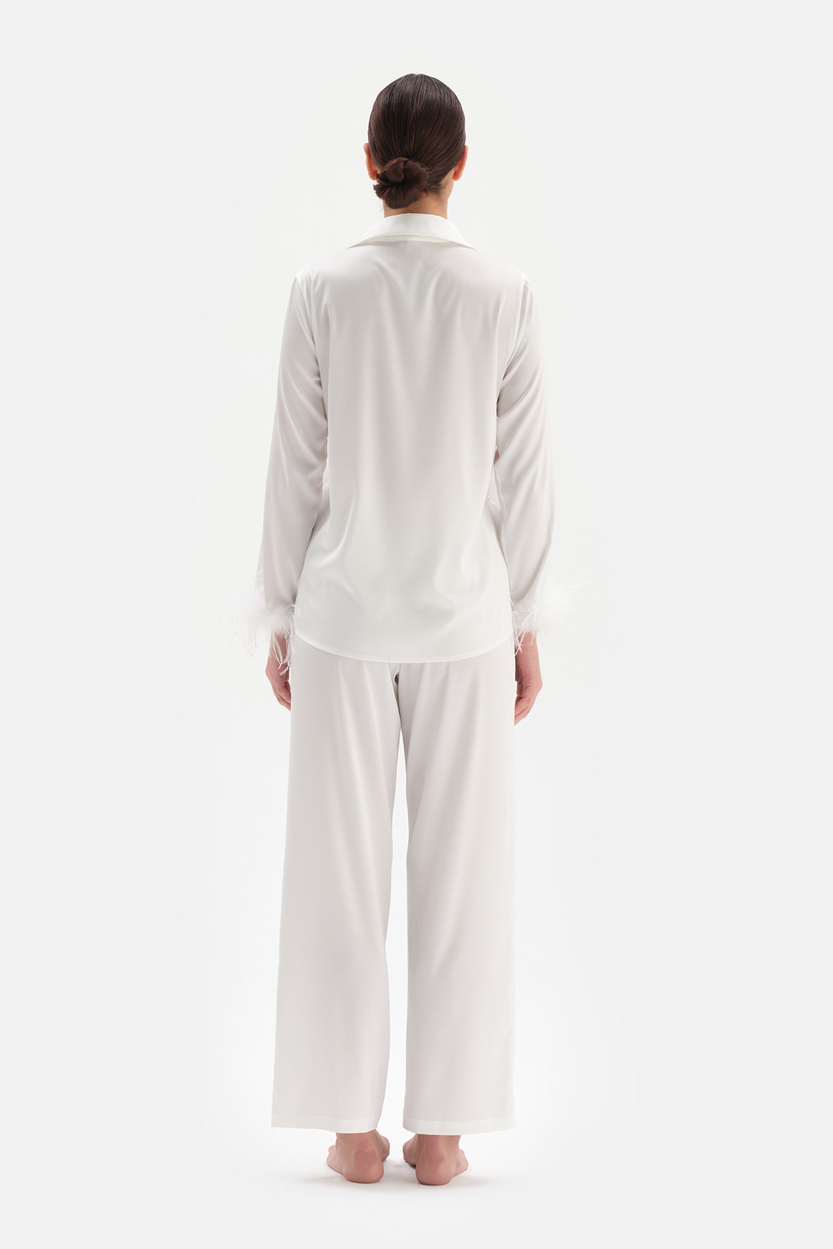 Beyaz Otrişli Bride Saten Pijama Takımı