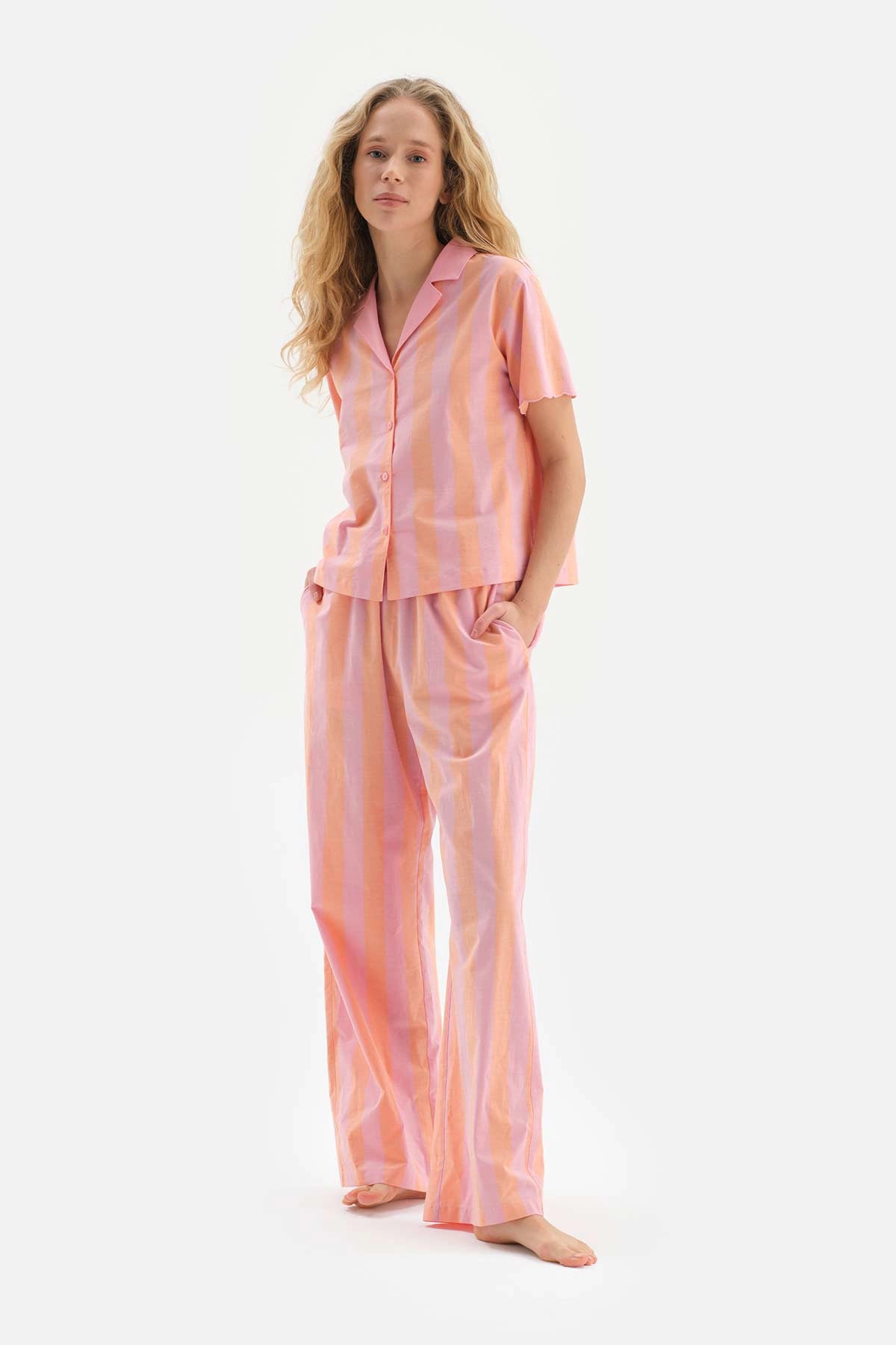 Turuncu Nakış Detaylı Gömlek Yaka Pamuklu Pijama Takımı