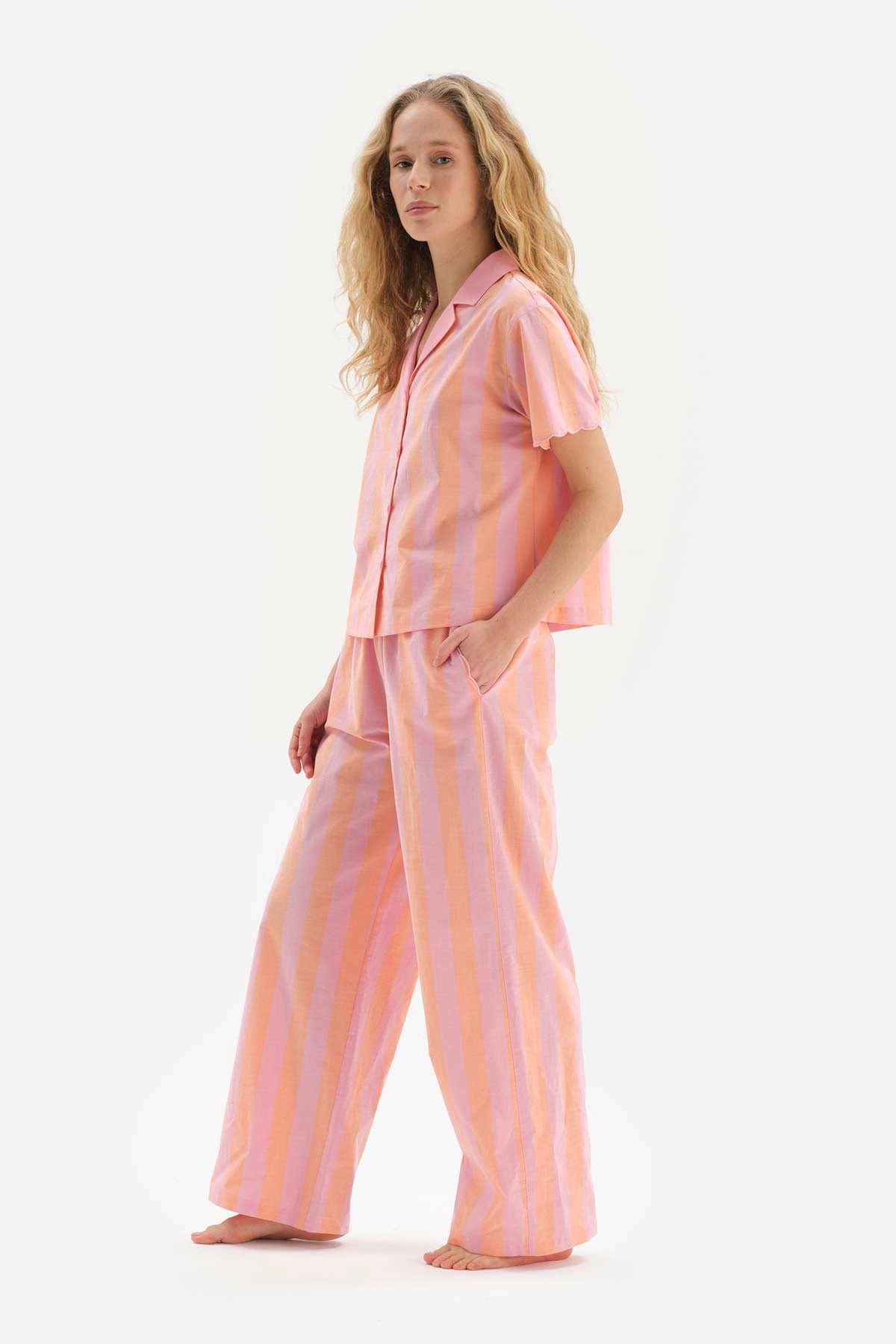 Turuncu Nakış Detaylı Gömlek Yaka Pamuklu Pijama Takımı
