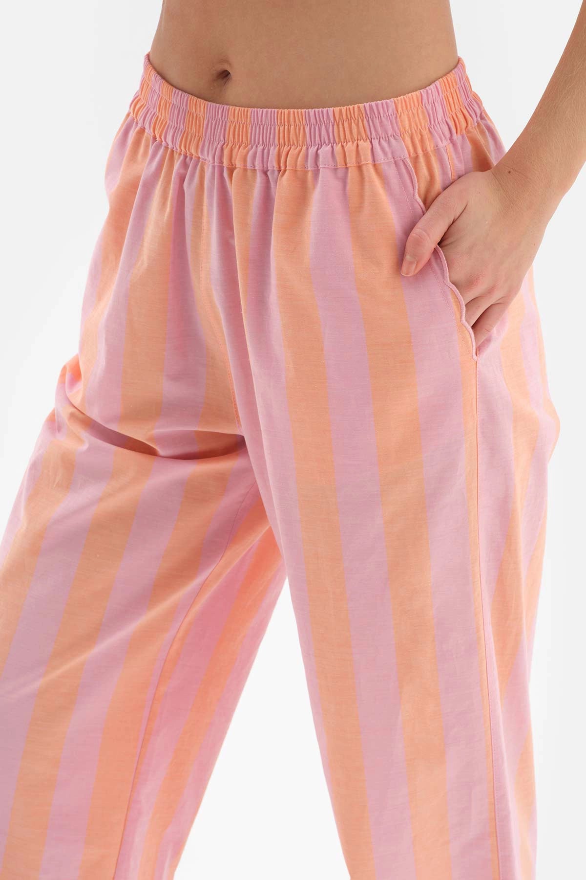 Turuncu Nakış Detaylı Gömlek Yaka Pamuklu Pijama Takımı