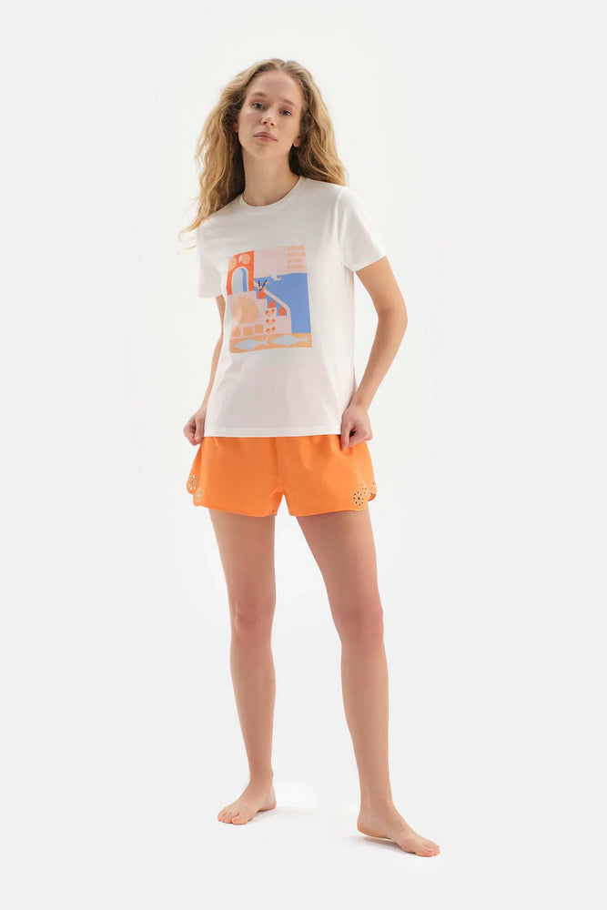 Beyaz Baskılı Kısa Kol Pamuklu Şortlu Pijama Takımı