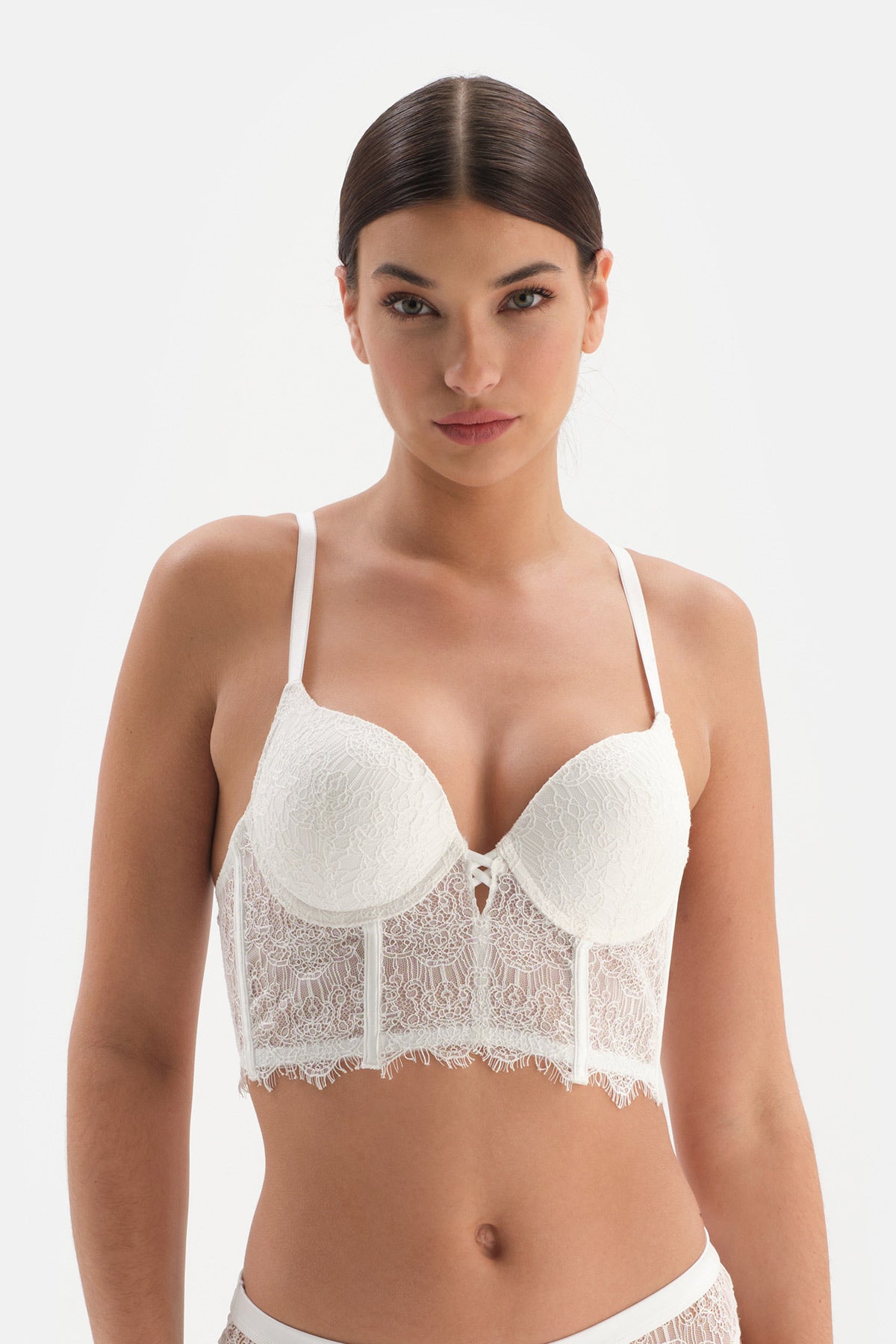 Beyaz Bride Dolgulu Balenli Dantelli Büstiyer Sütyen