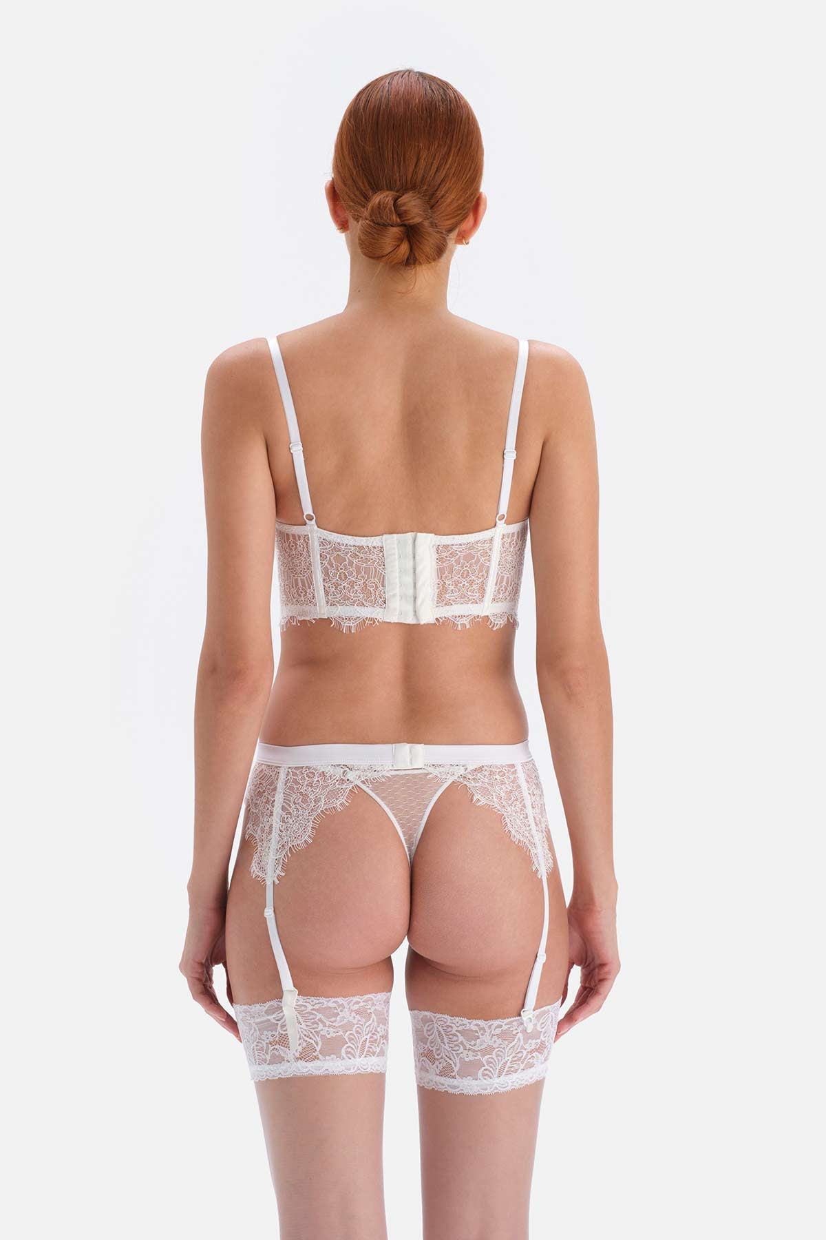 Beyaz Bride Dolgulu Balenli Dantelli Büstiyer Sütyen