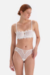 Beyaz Bride Şerit Detaylı Brazilian Külot