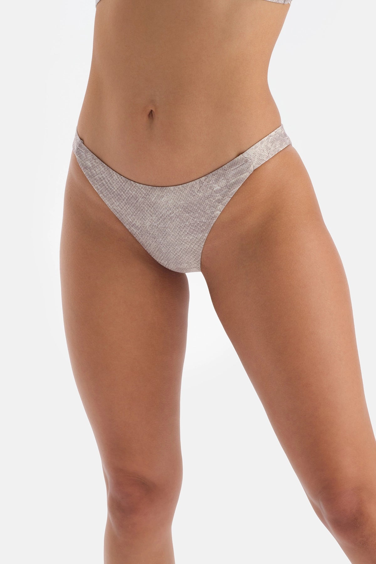 Bej Brazilian Bikini Altı