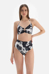 Siyah Beyaz Üçgen Geniş Bikini Üstü