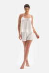 Beyaz Bride Dantel Detaylı Şortlu Pijama Takımı