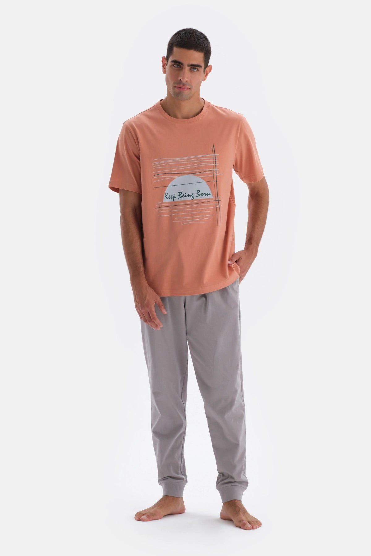 Kiremit Bisiklet Yaka Kısa Kollu Baskı Detaylı Pijama Takımı