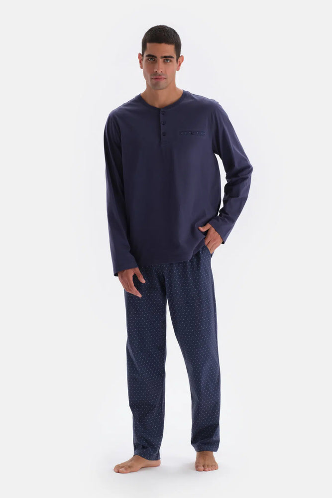 Lacivert Yarım Patlı Uzun Kol Metraj Baskılı Pamuklu Pijama Takımı