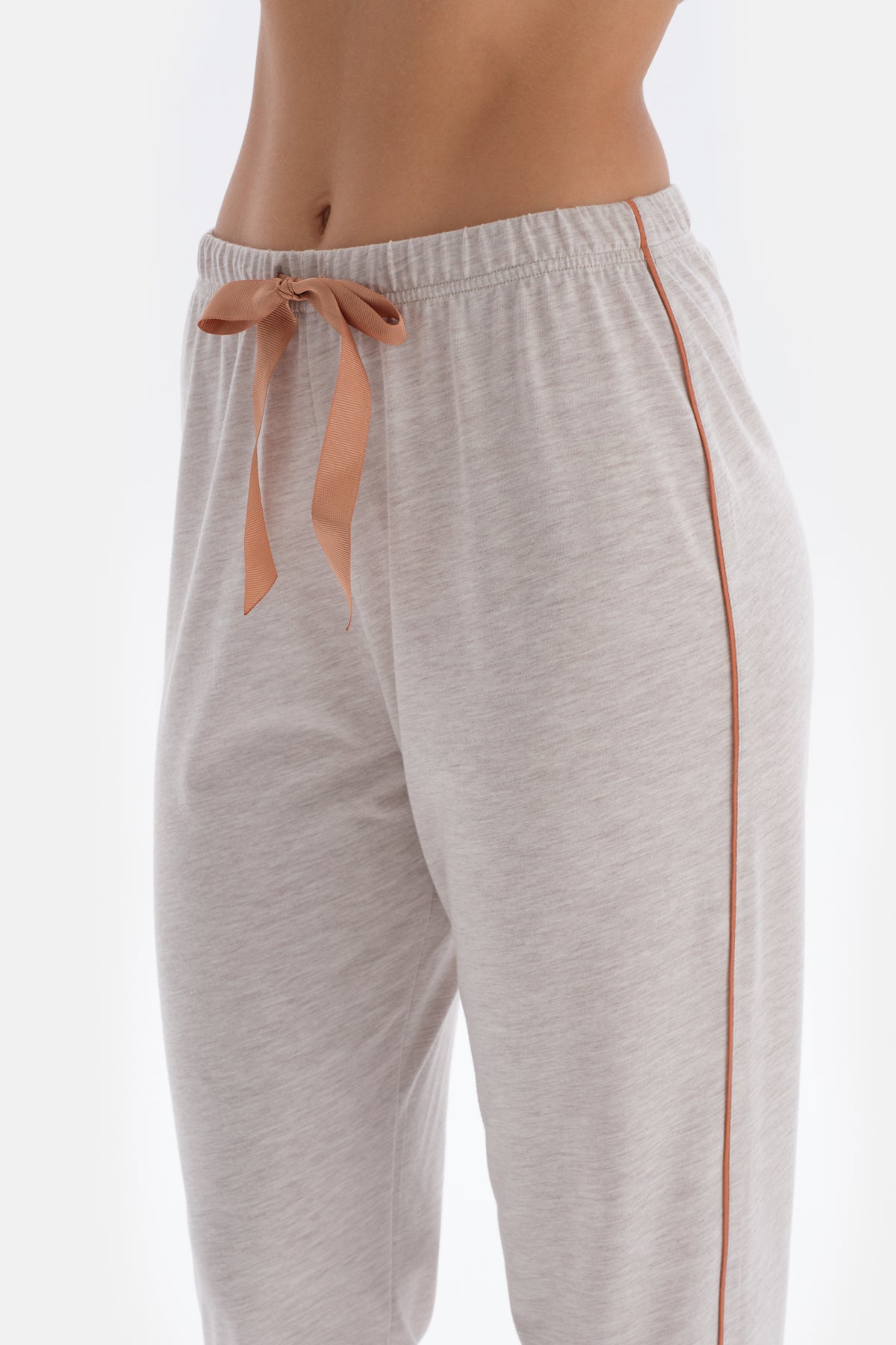 Ekru Melanj Slogan Baskılı Tişört Pantolon Pijama Takımı