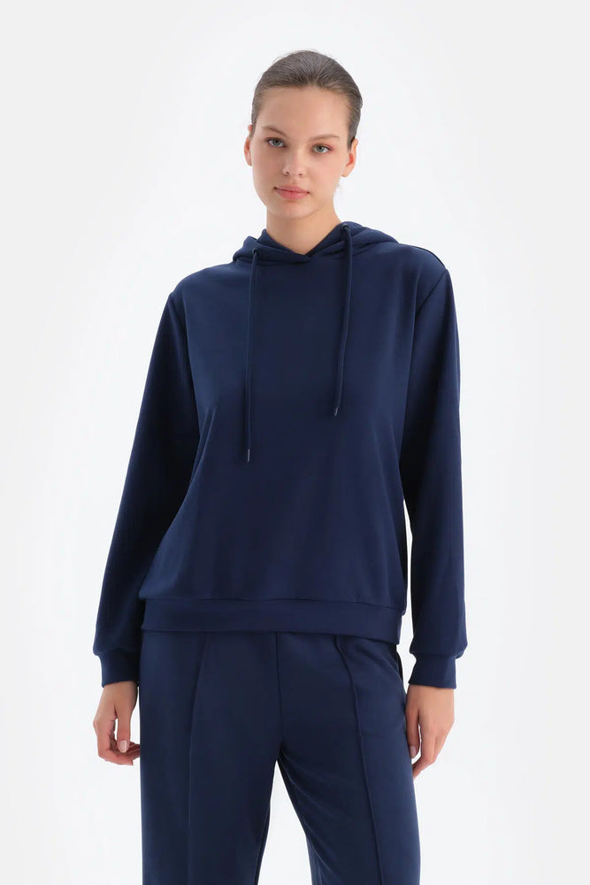 Lacivert Uzun Kollu Kapüşonlu Basıc Modal Sweatshırt