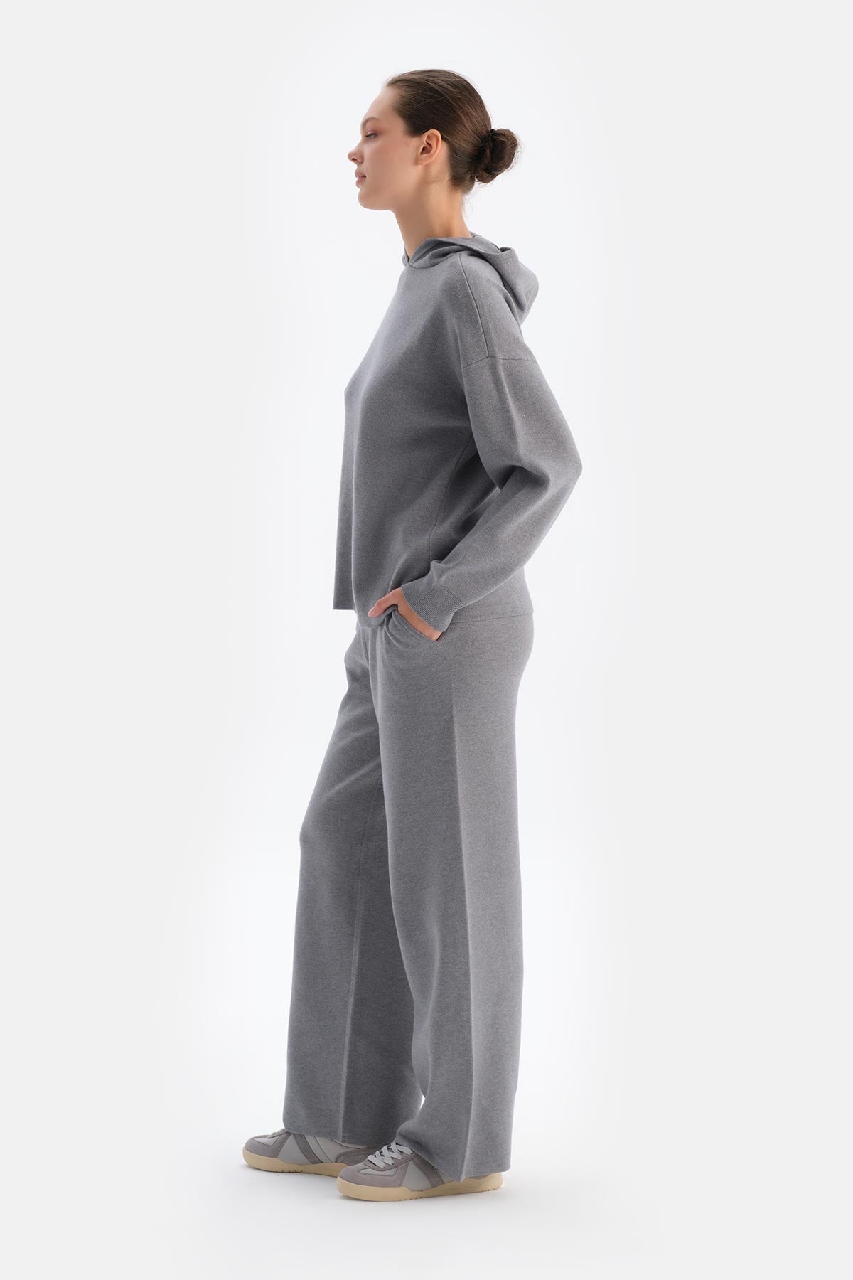 Gri Melanj Soft Tuşeli Pantolon