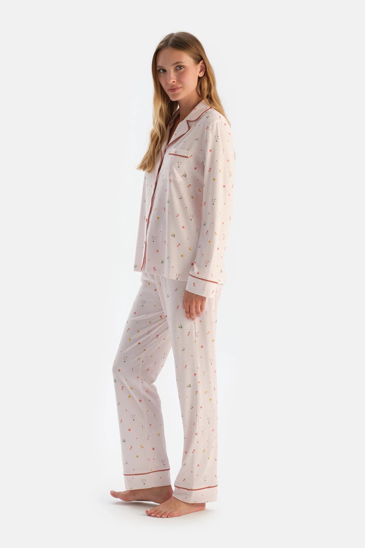 Ekru Baskılı Gömlek Pantolon Pijama Takımı