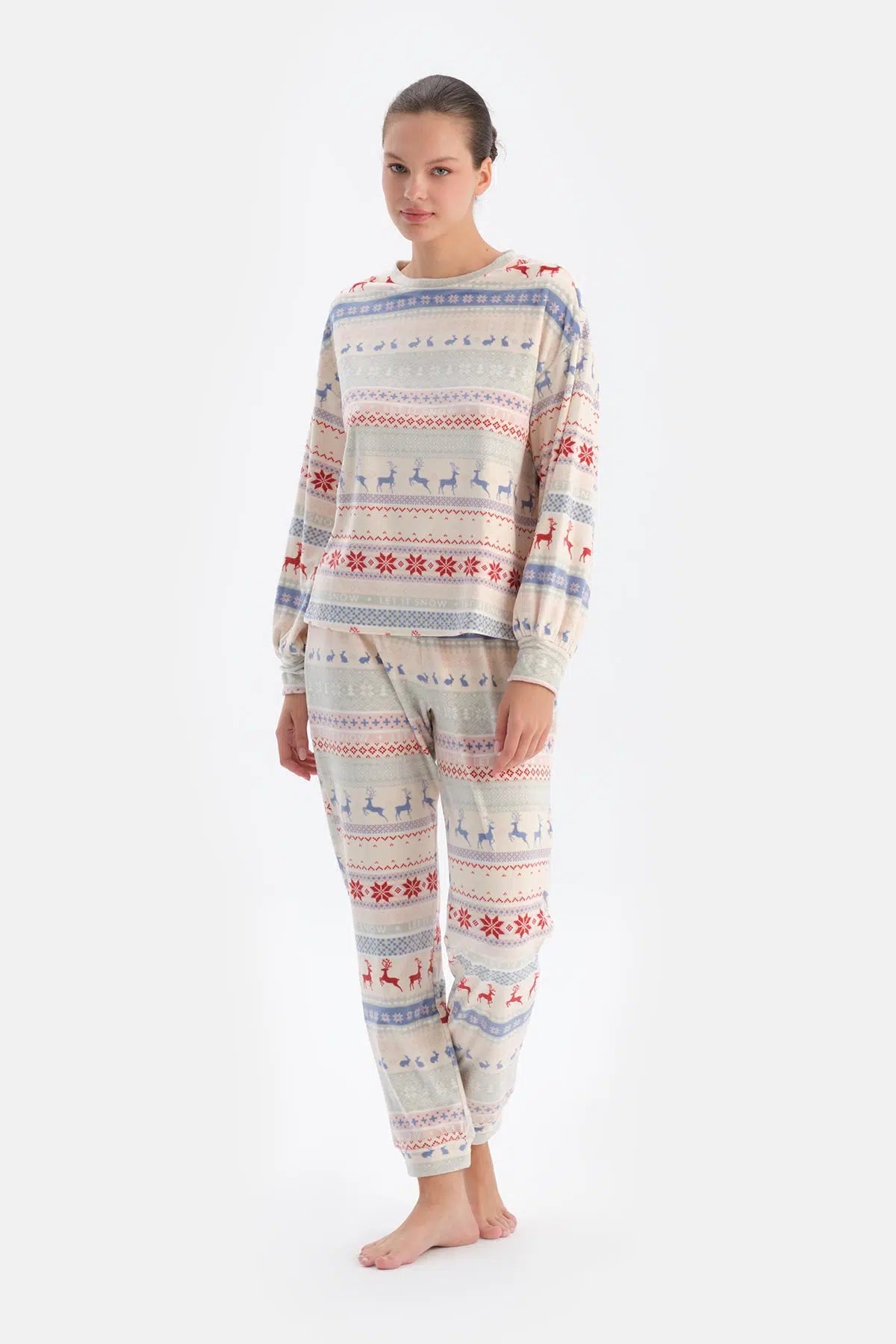 Multicolor Metraj Baskılı Kadife Pijama Takımı
