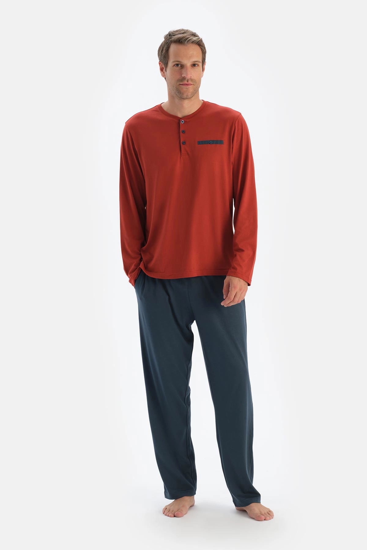 Kırmızı Yarım Patlı Uzun Kollu Penye Modal Tişört Pantolon Pijama Takımı