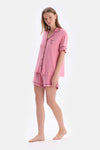 Pembe Kısa Kollu Nakış Detaylı Viskon Gömlek Şort Pijama Takımı