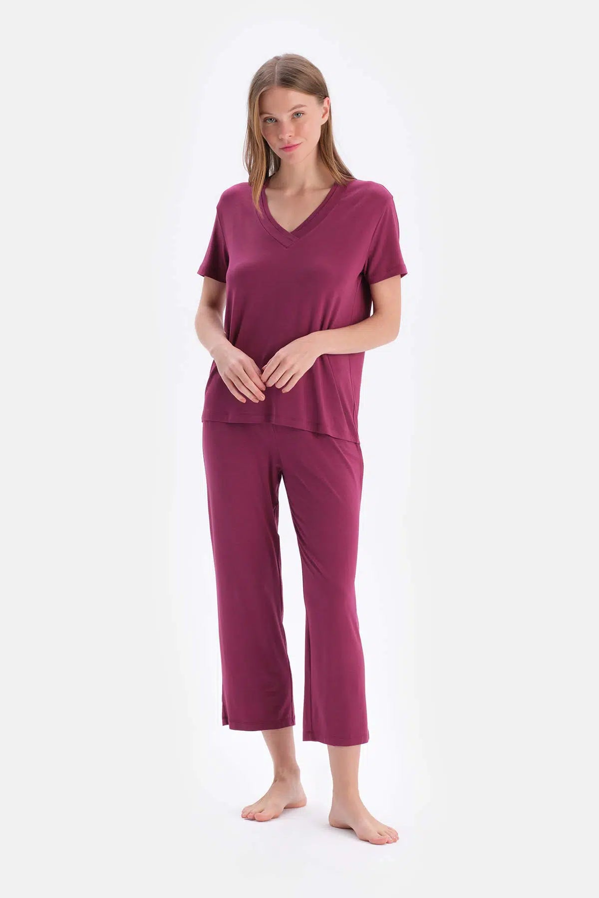 Bordo Kısa Kollu V Yaka Basıc Viskon Tişört Pantolon Pijama Takımı