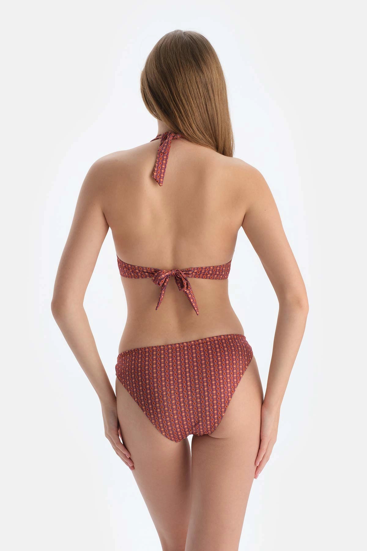 Kahverengi Üçgen Bikini Üst