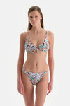 Ekru-Lila Üçgen Geniş Bikini Üst