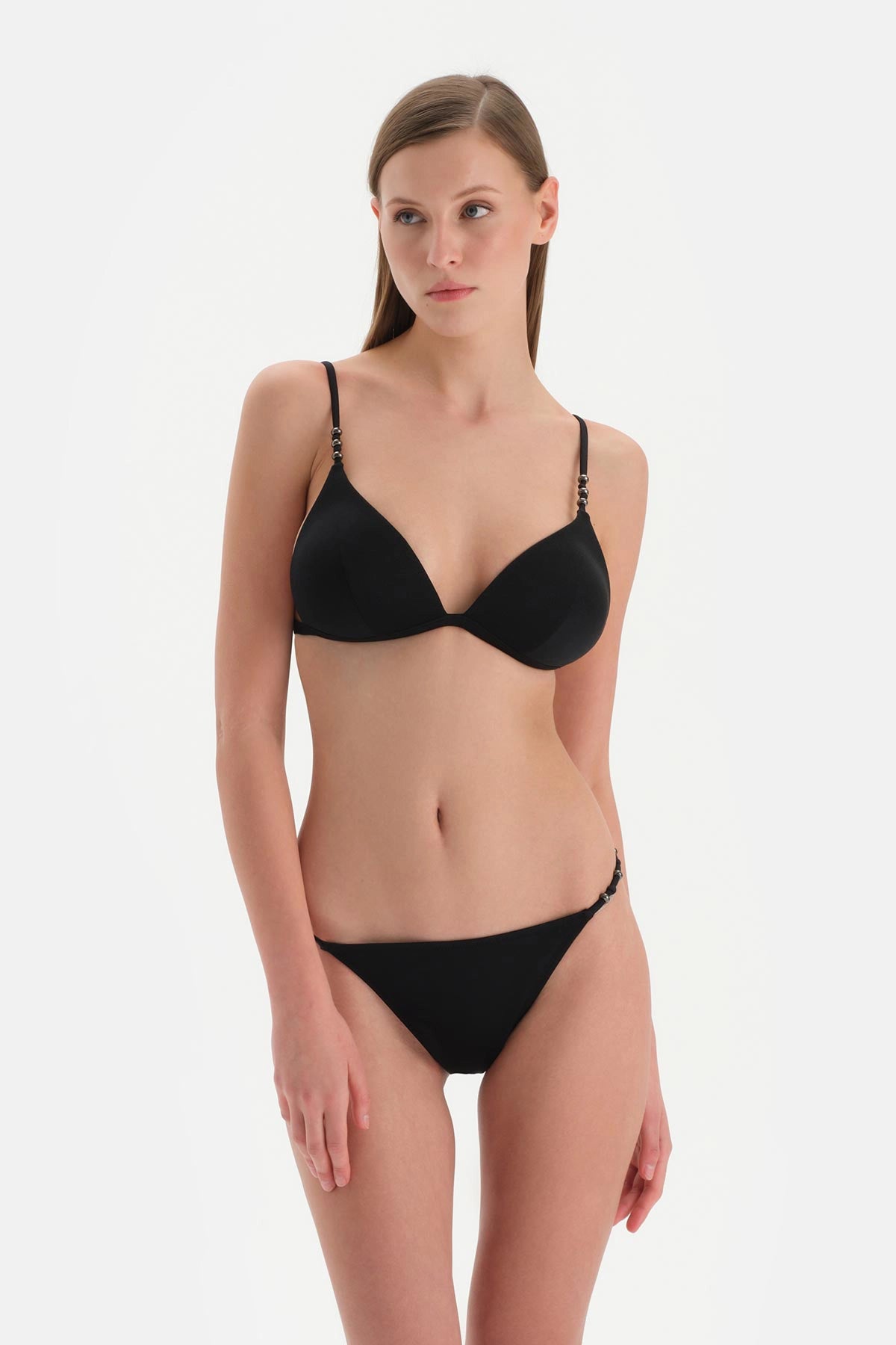 Siyah Üçgen Geniş Bikini Üstü
