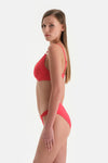 Kırmızı Üçgen Bikini Üst