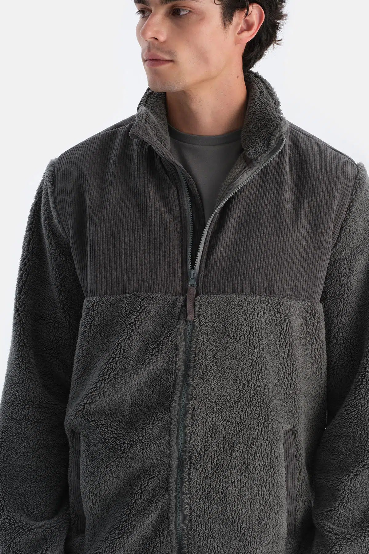 Gri Erkek Önden Fermuarlı Kadife Detaylı Polar Sweatshırt