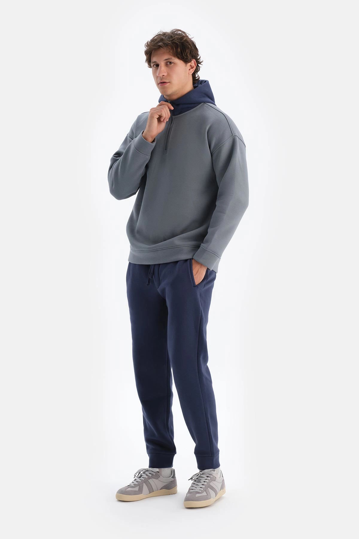 Indigo Erkek Kapişonlu Içi Şardonlu Sweatshırt