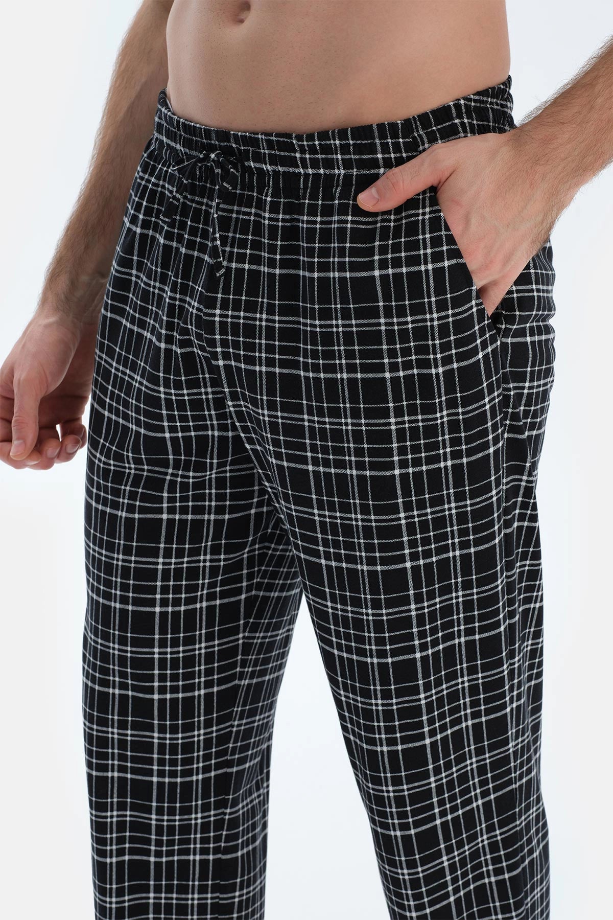 Gri Uzun Kollu Pat Detaylı Tişört Ekose Pantolon Pijama Takımı