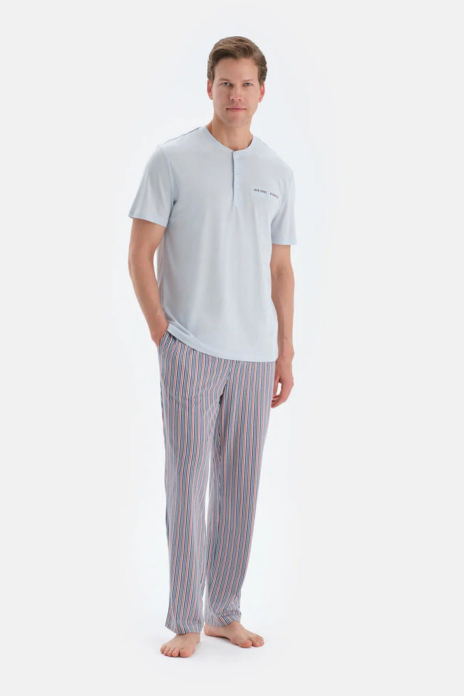Açık Gri Pat Ve Fleto Cep Detaylı Tişört Pantolon Pijama Takımı
