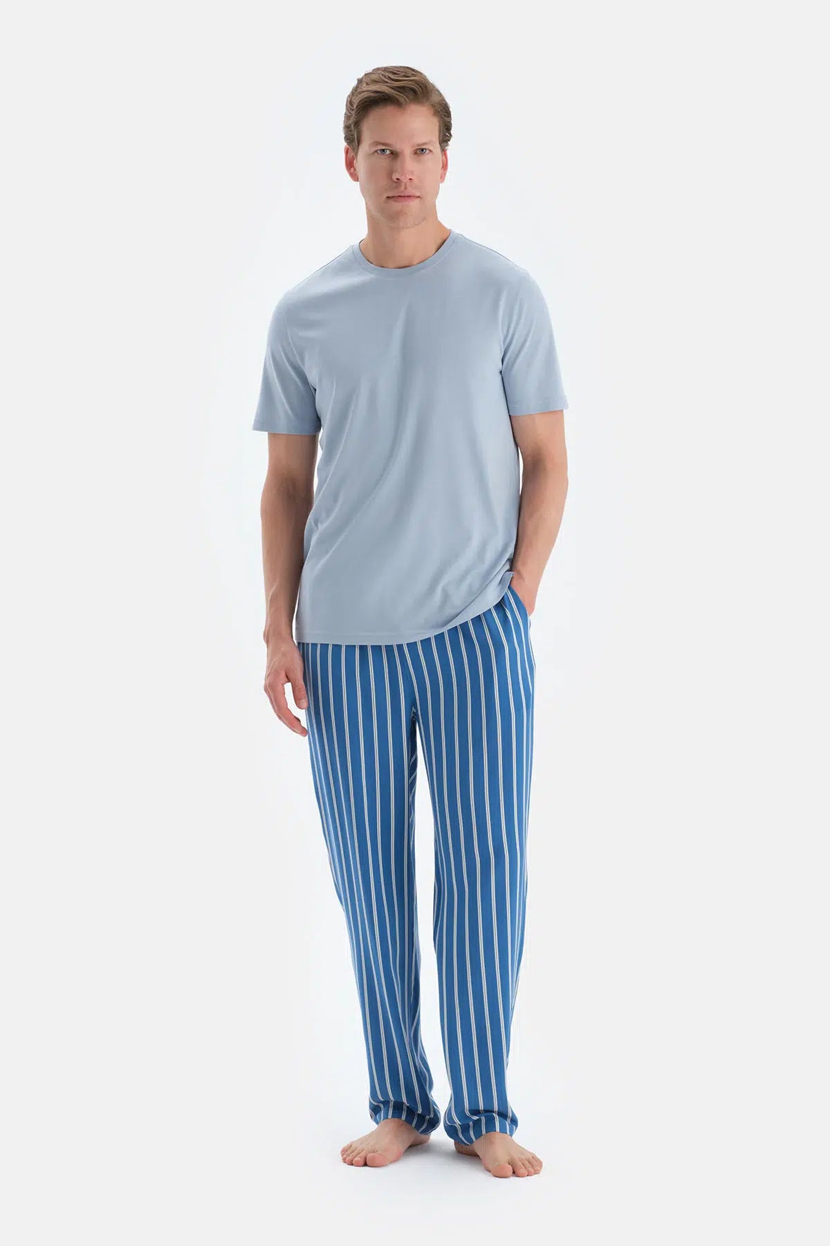Açık Mavi Kısa Kollu Tişört Pantolon Pijama Takımı