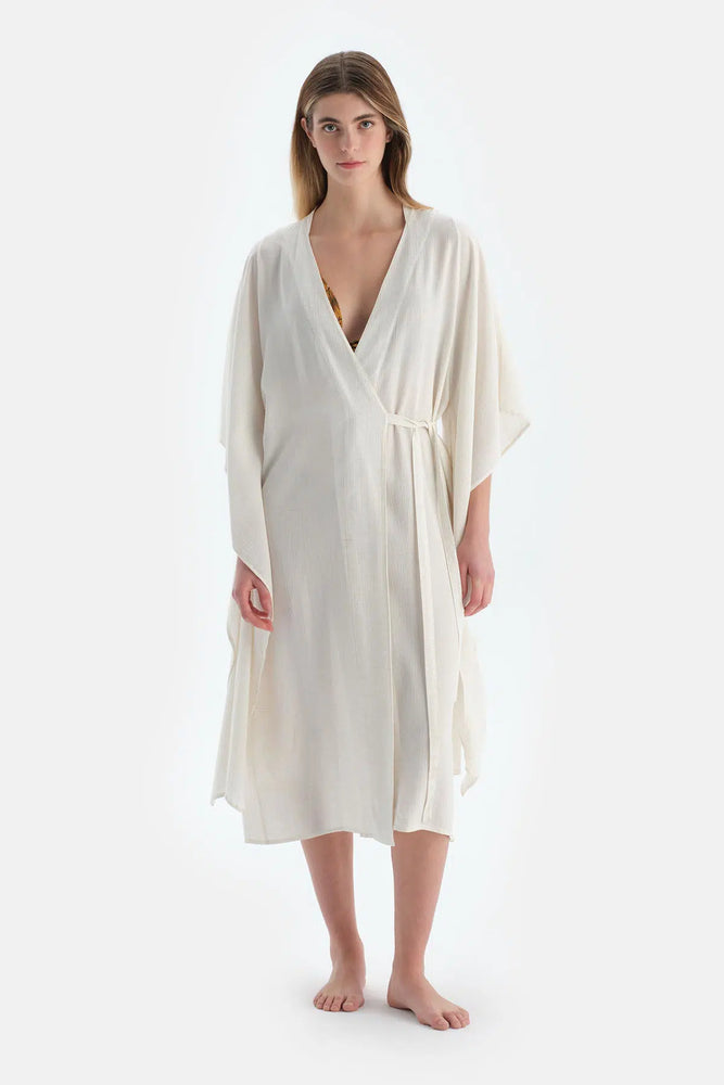 Ekru Uzun Kimono