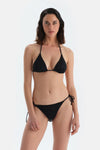 Siyah Üçgen Küçük Bikini Üst