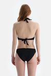 Siyah Üçgen Geniş Bikini Üst