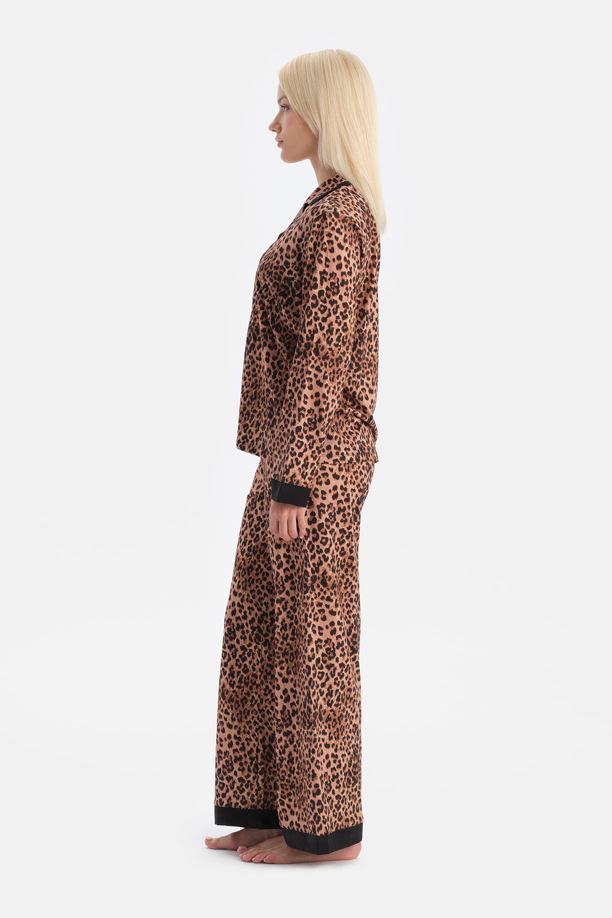 LEOPAR DESENLİ GÖMLEK PANTOLON TAKIM