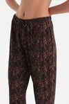LEOPAR DESENLİ KAYIK YAKA TİŞÖRT PANTOLON TAKIM