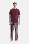 Bordo Kısa Kollu Tişört Ekoseli Pantolon Pijama Takımı