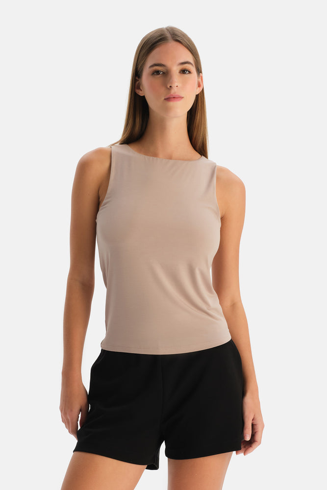 Sütlü Kahve Halter Yaka Basic Modal Atlet