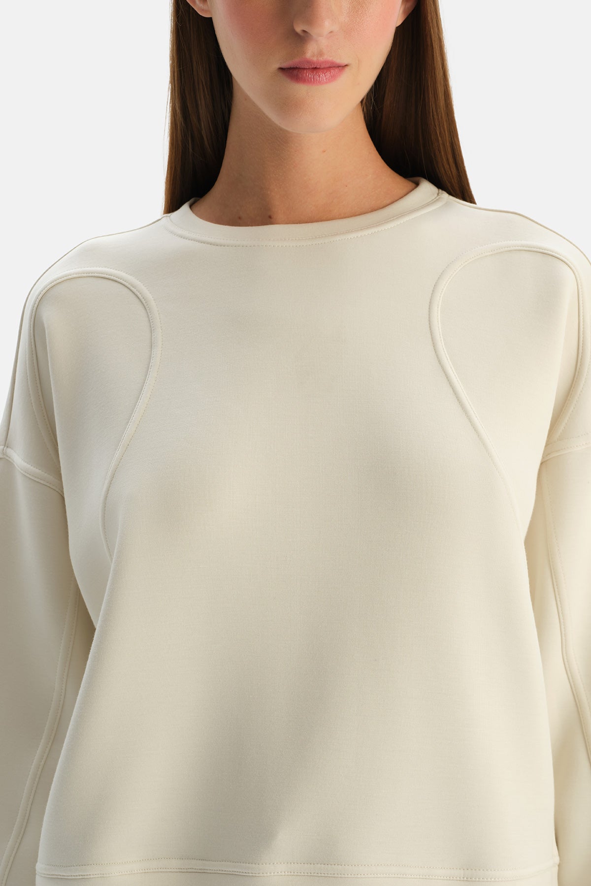 Ekru Dikiş Detaylı Sweatshirt
