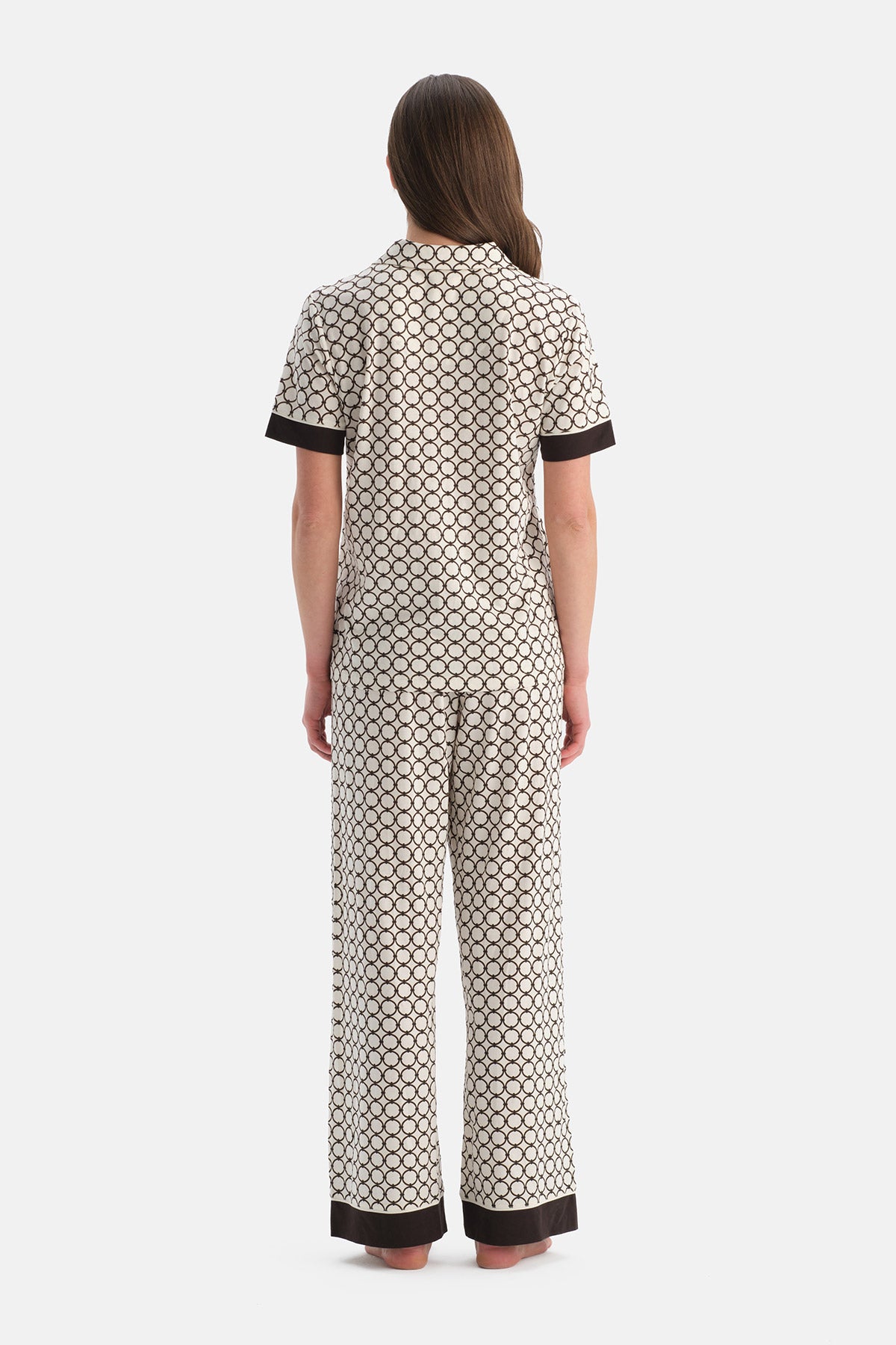 Ekru Geometrik Desenli Pamuk Modal Pijama Takımı