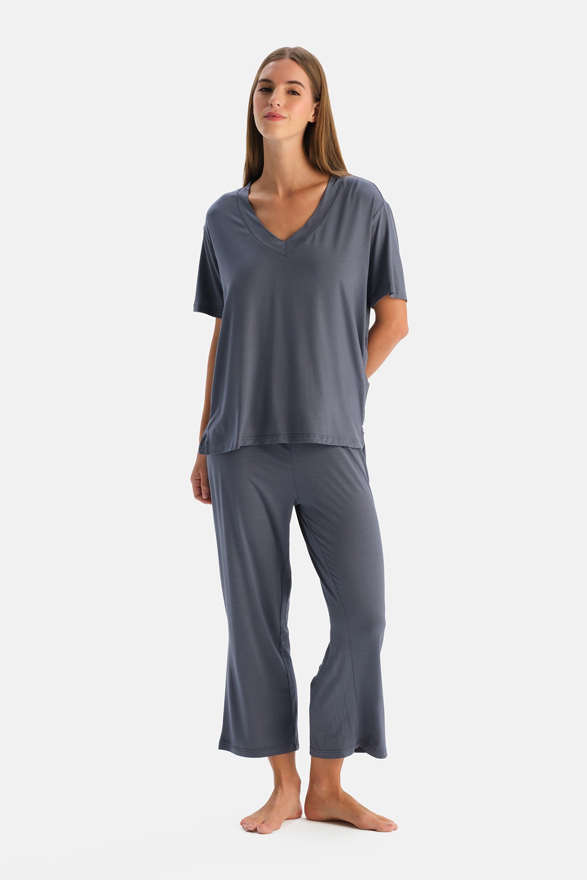 Indigo Kısa Kollu V Yaka Modal Cool Touch Tişört Pantolon Pijama Takımı