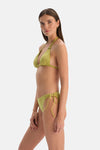 Fıstık Yeşili Bağlama Detaylı Üçgen Bikini Üst