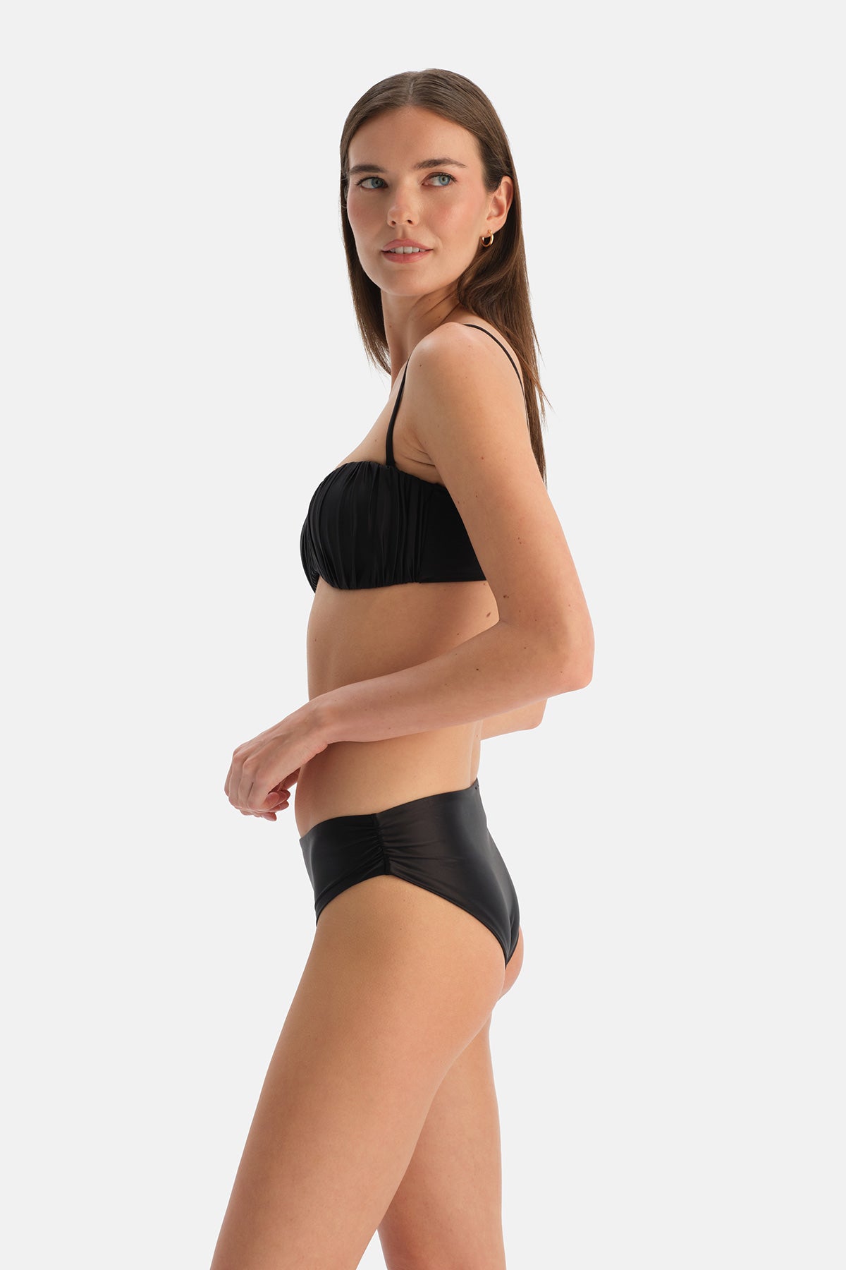 Siyah Straplez Bikini Üst