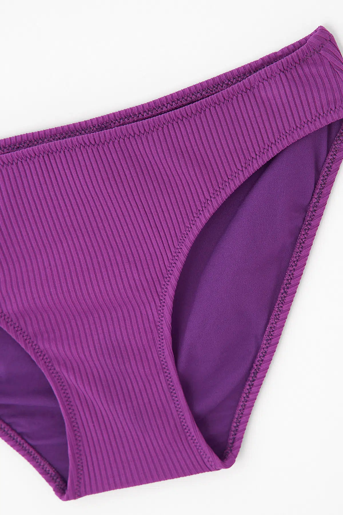 Mor Bikini Altı