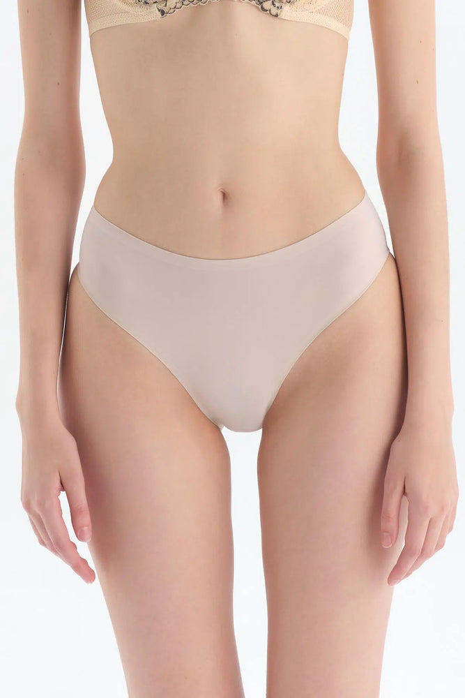 Ten Klasik Lazer Kesim Slip